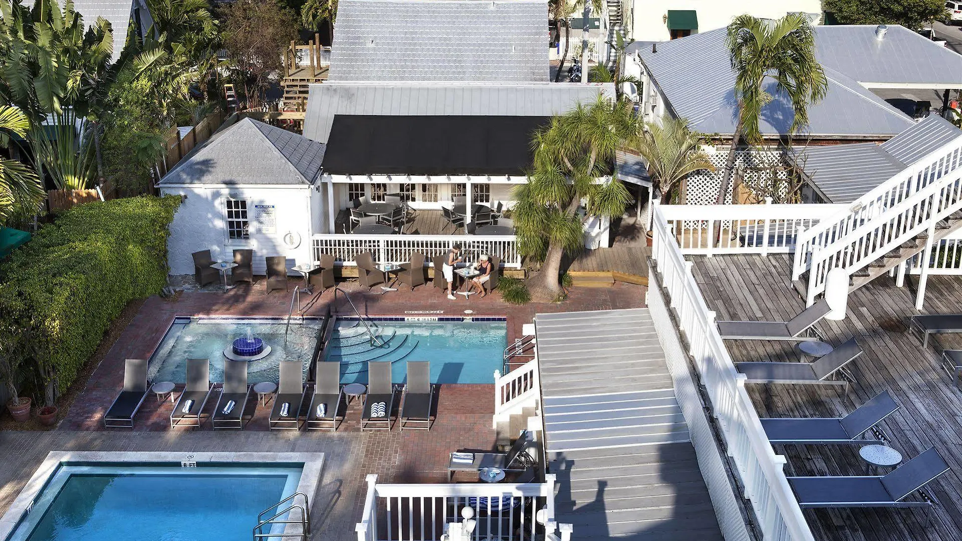 Nyah - Adult Exclusive Bed and breakfast
