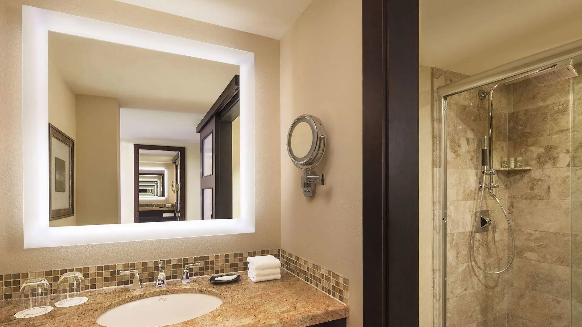 Opal Key & Marina Resort 4*