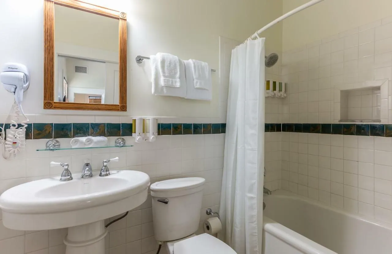 Southernmost Adult Exclusive Cayo Hueso