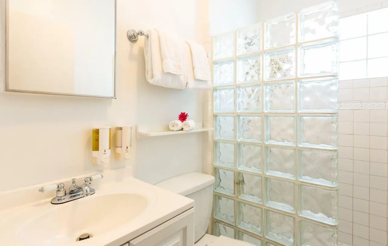 Southernmost Adult Exclusive Inn