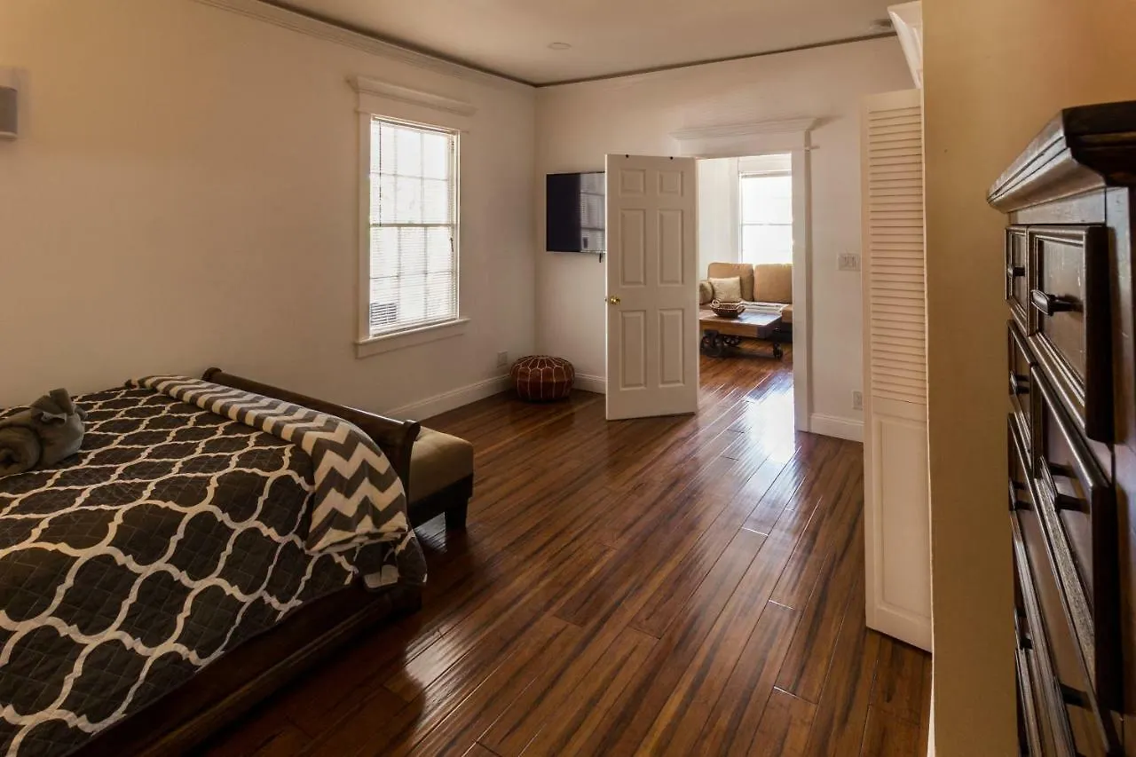 Bayview House *