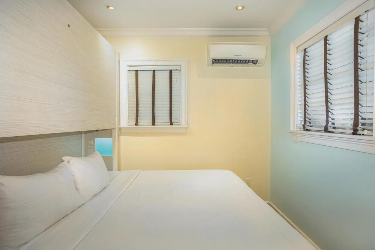 Nyah - Adult Exclusive Bed and breakfast