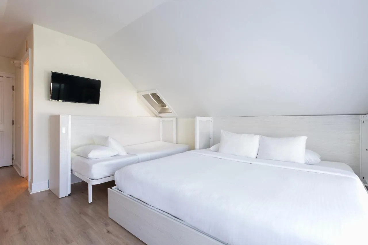 Nyah - Adult Exclusive Bed and breakfast