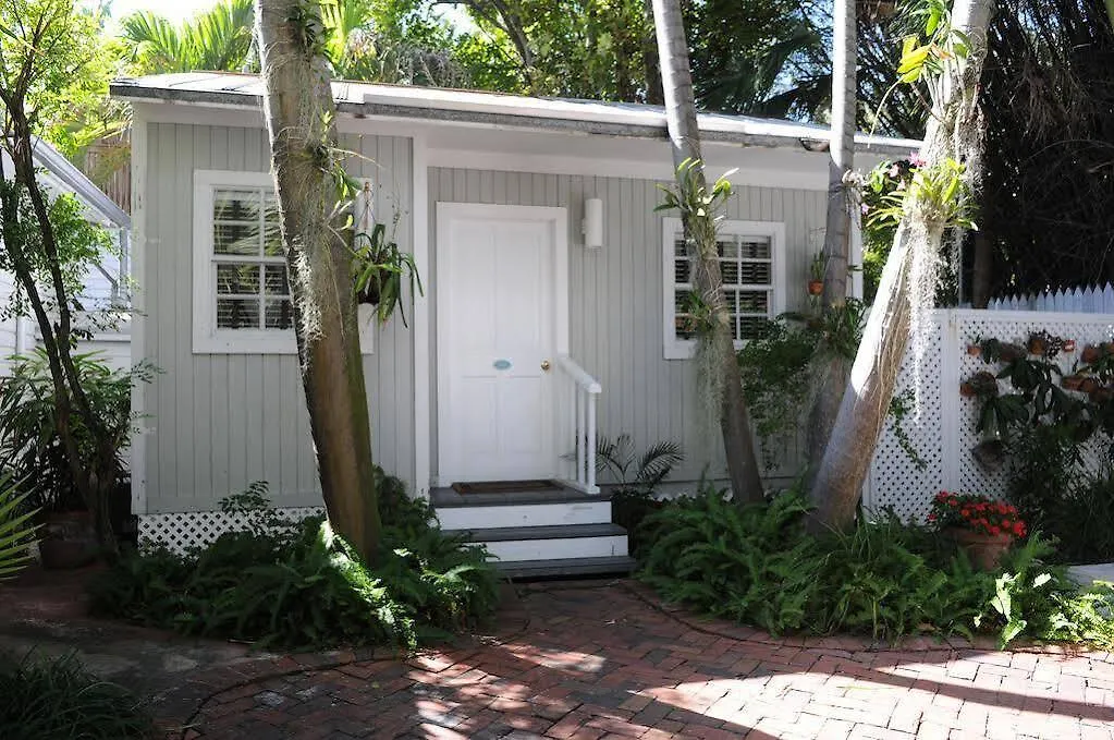 Bed and breakfast Nyah - Adult Exclusive
