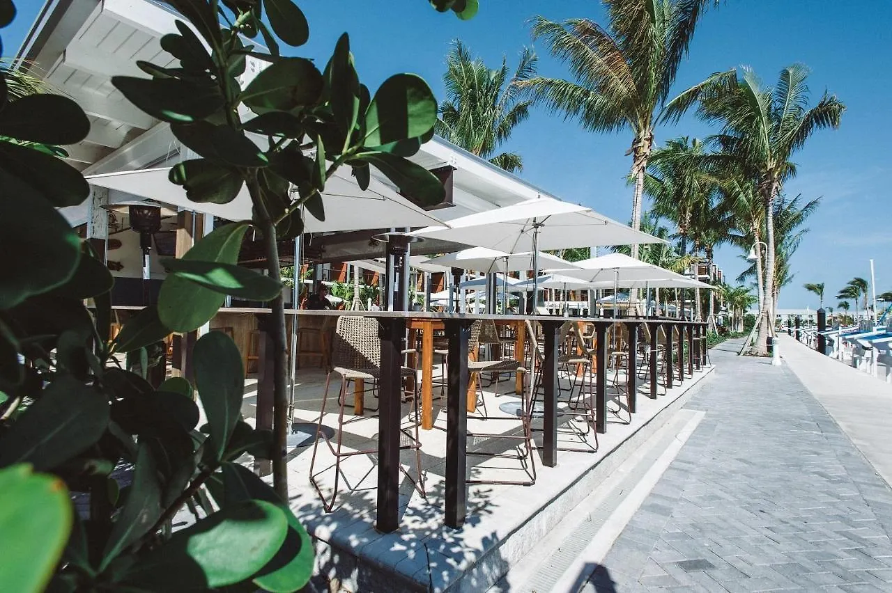 Semesteranläggning (resort) The Perry & Marina Key West 4*