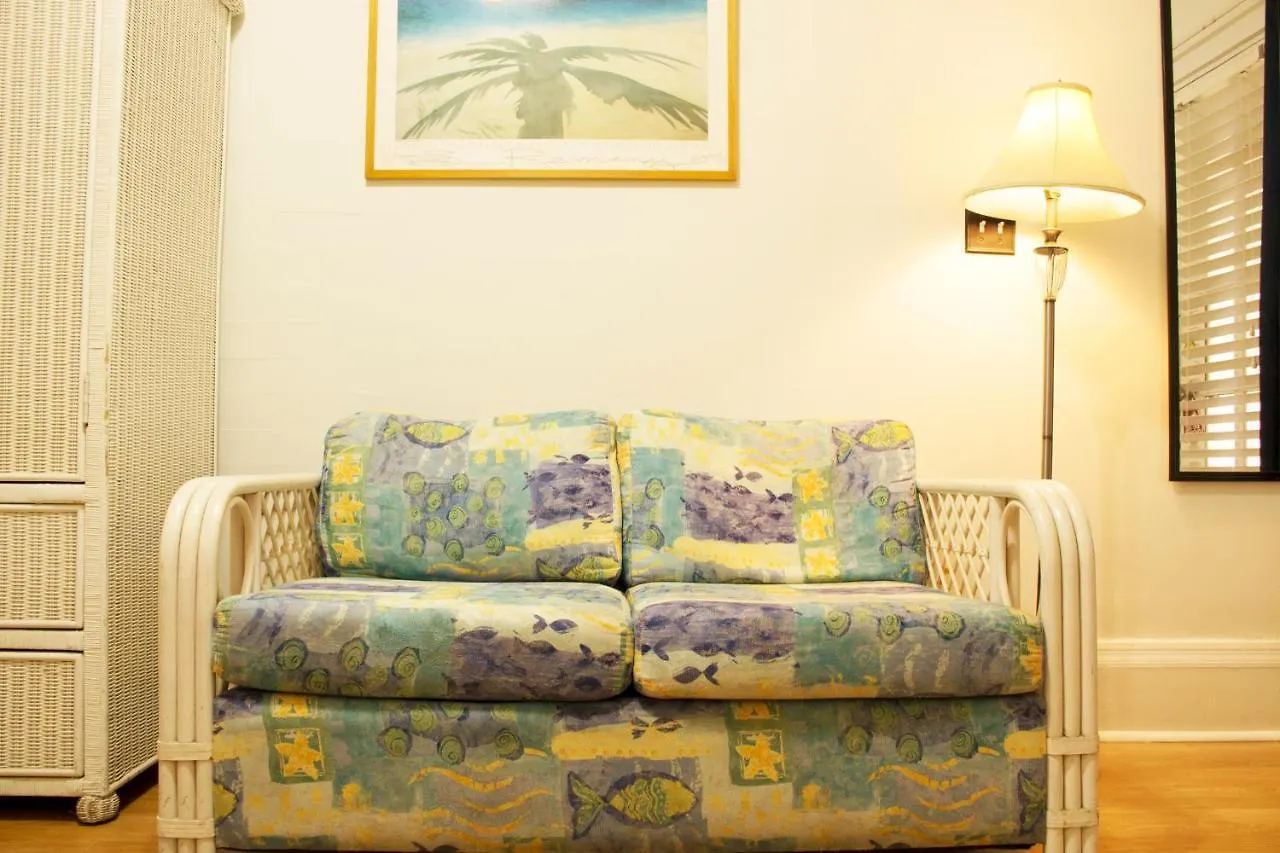 Duval House Panzió