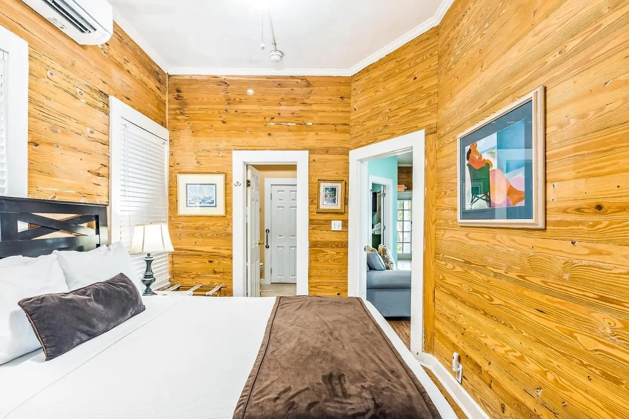 Tropical Village Holiday home *