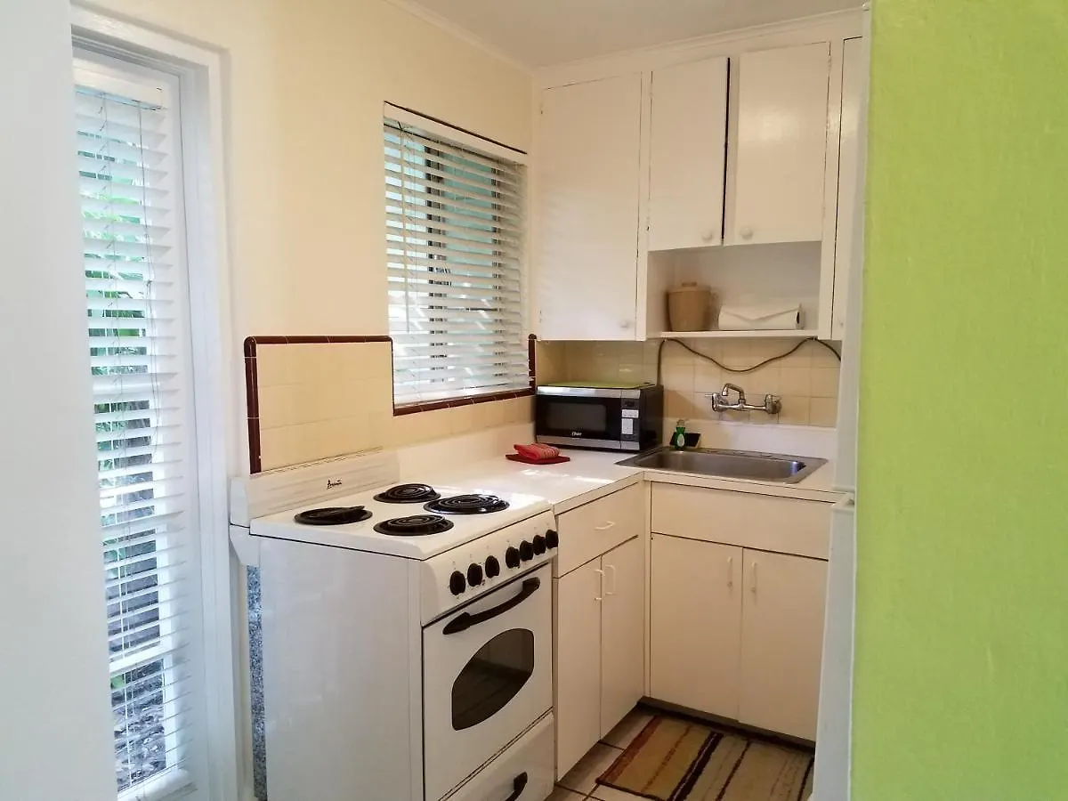 Alexander Palms Court - No Hidden Fees! * Key West