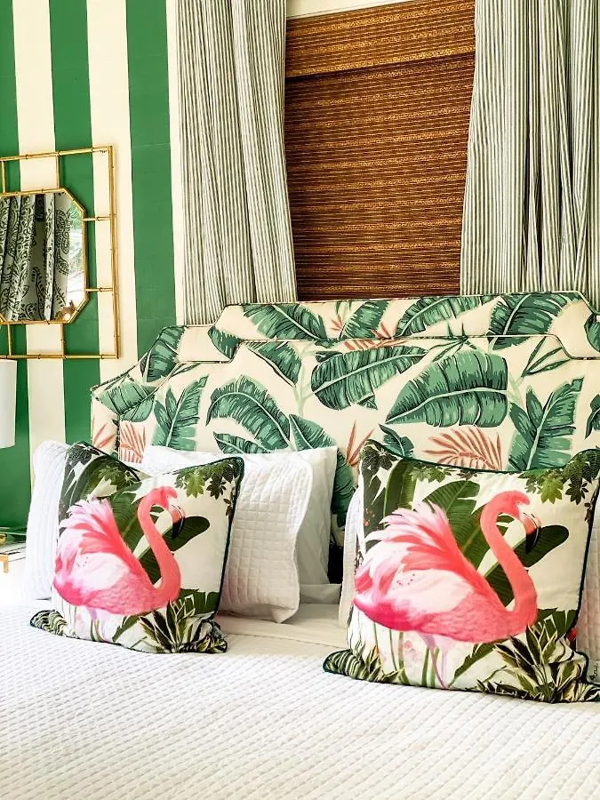 Marreros Guest Mansion - Adult Only Bed and breakfast