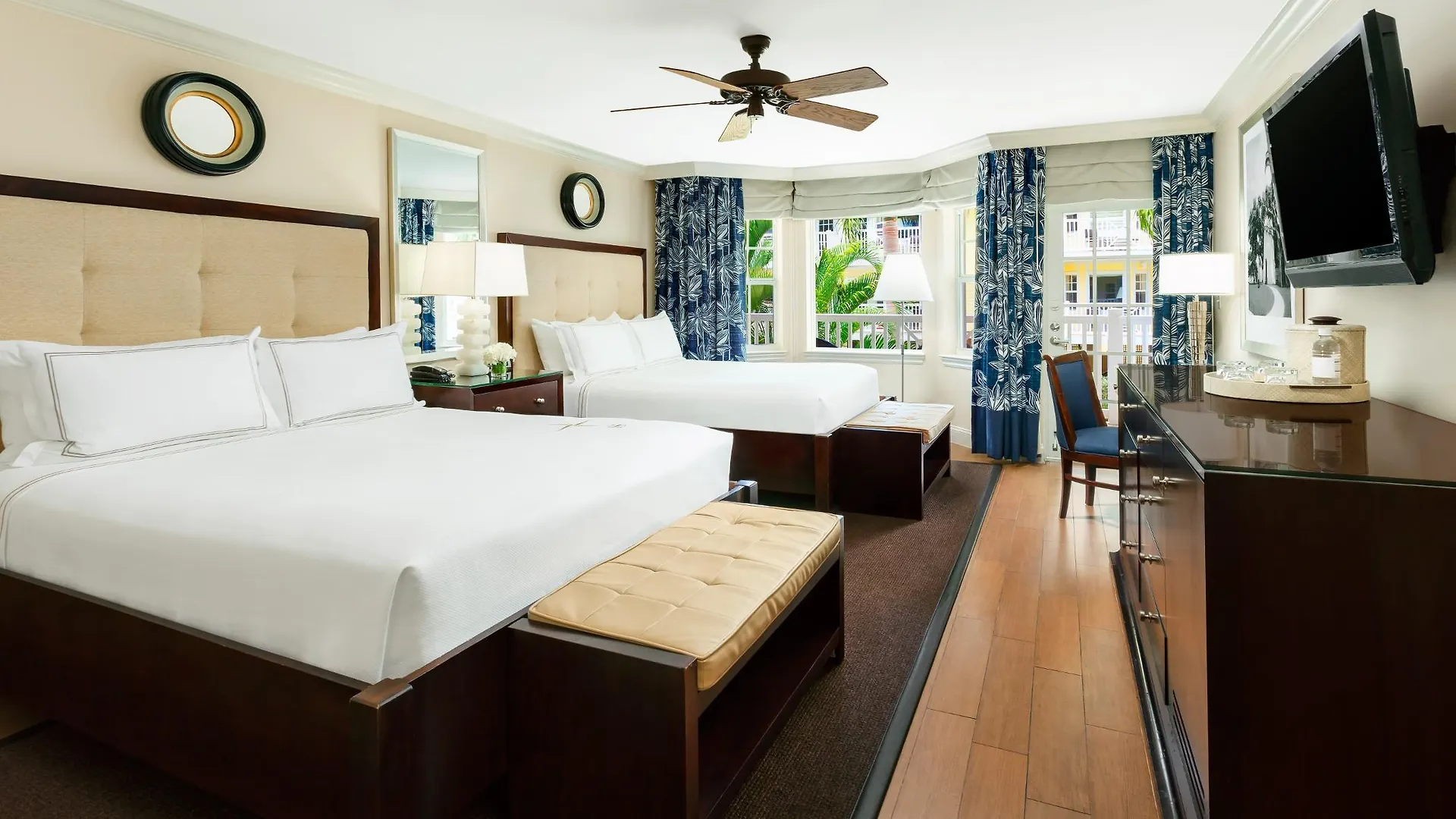 Southernmost Hotel 3*