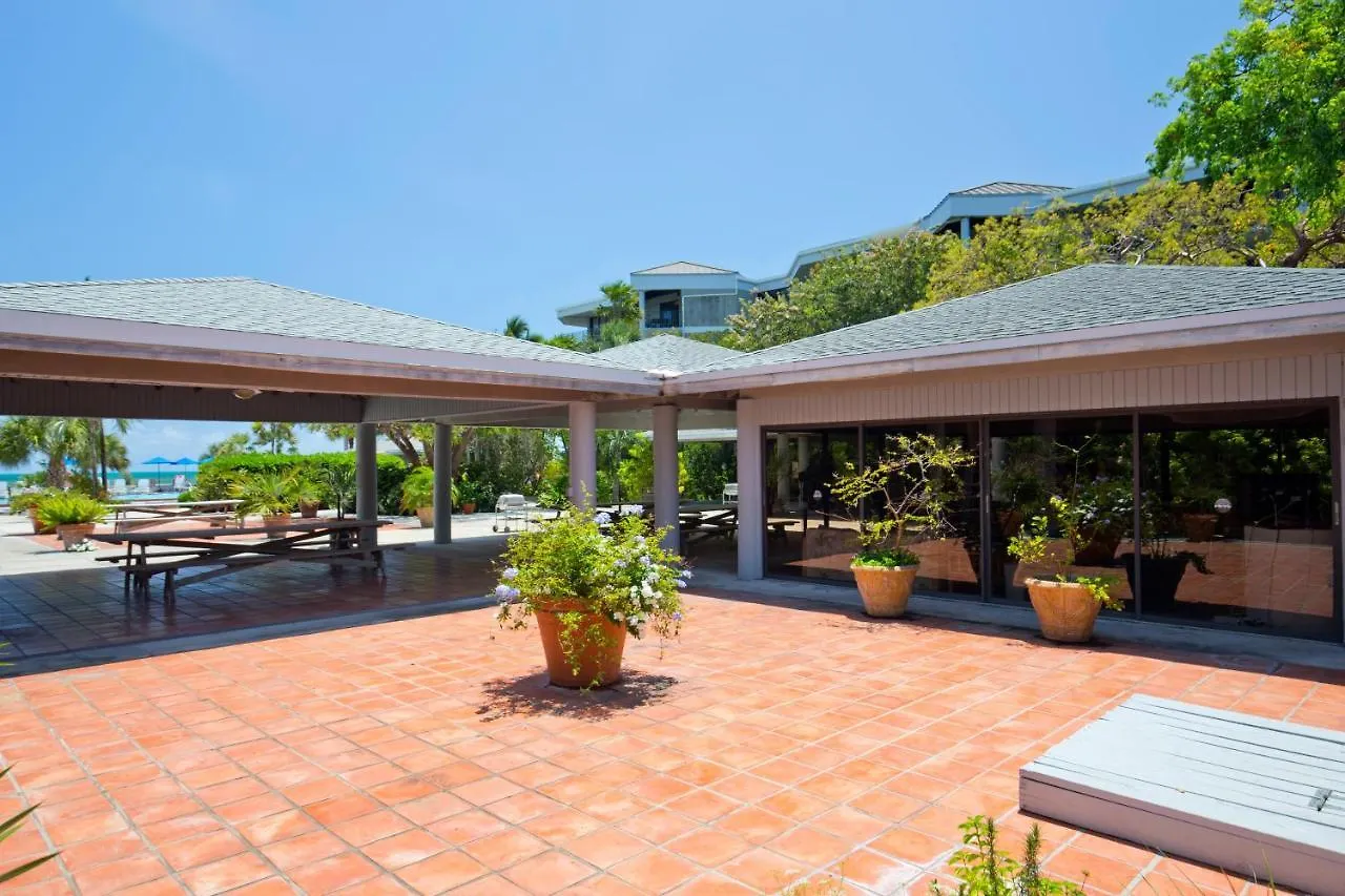 Апартаменты Hemingways Atlantic Retreat *