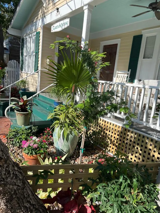 The Garden House Vendégház Key West