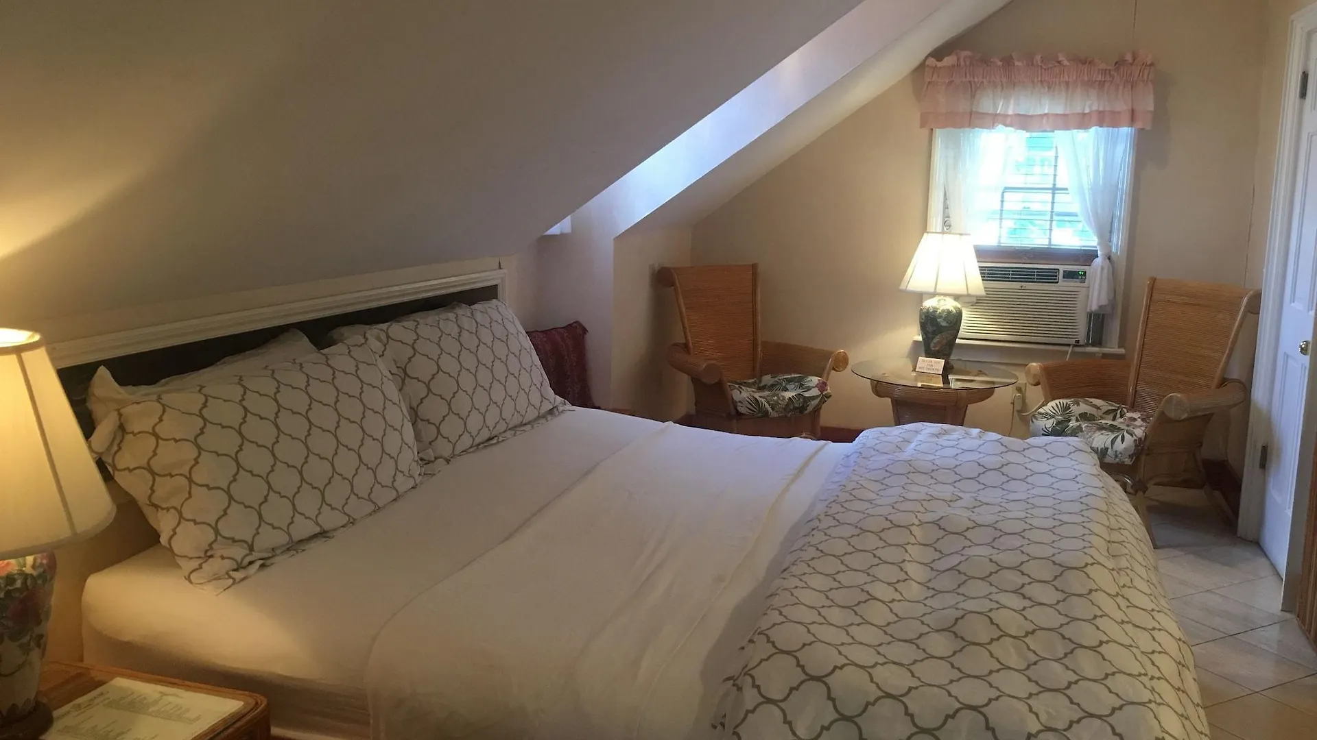 Heron House (adults Only) Penzion