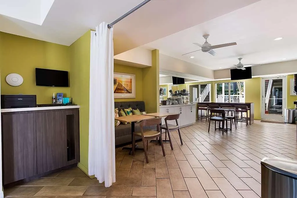 Best Western Hibiscus 3*
