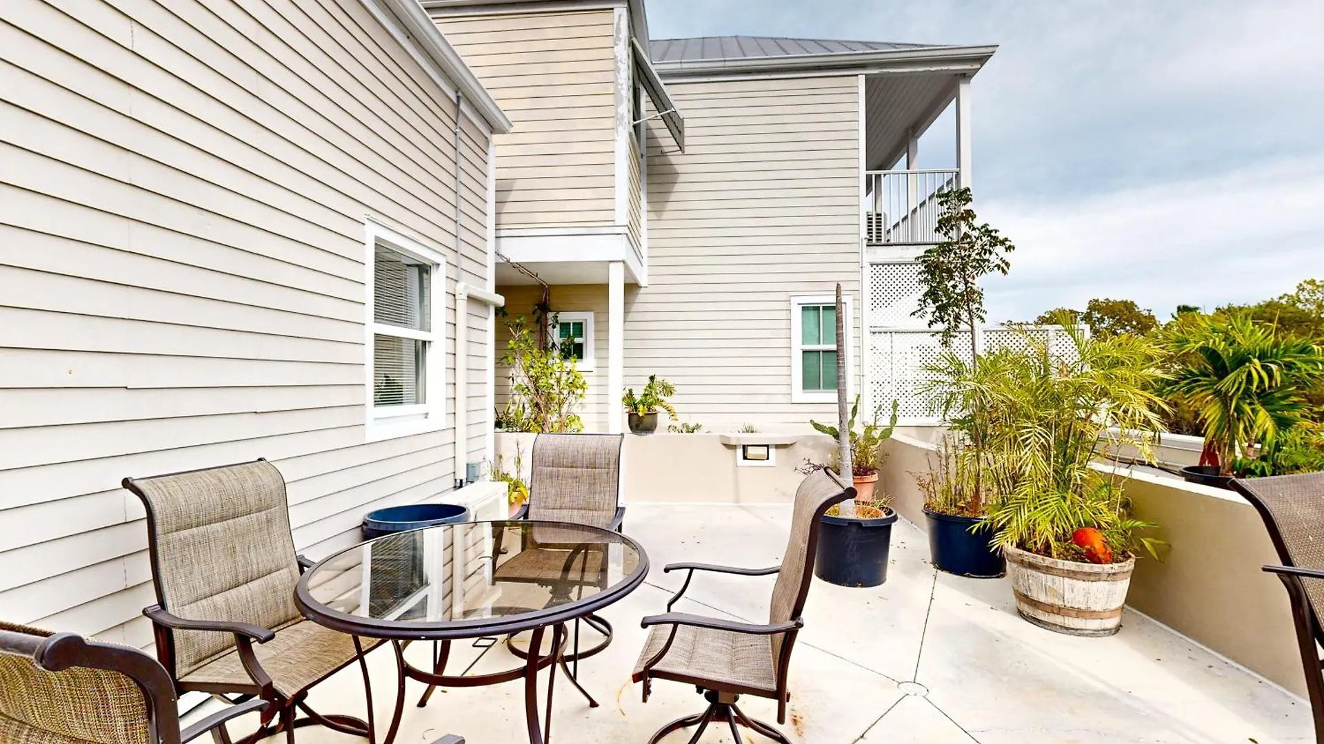 Casa Havana @ Duval Square R22 Apartment Key West