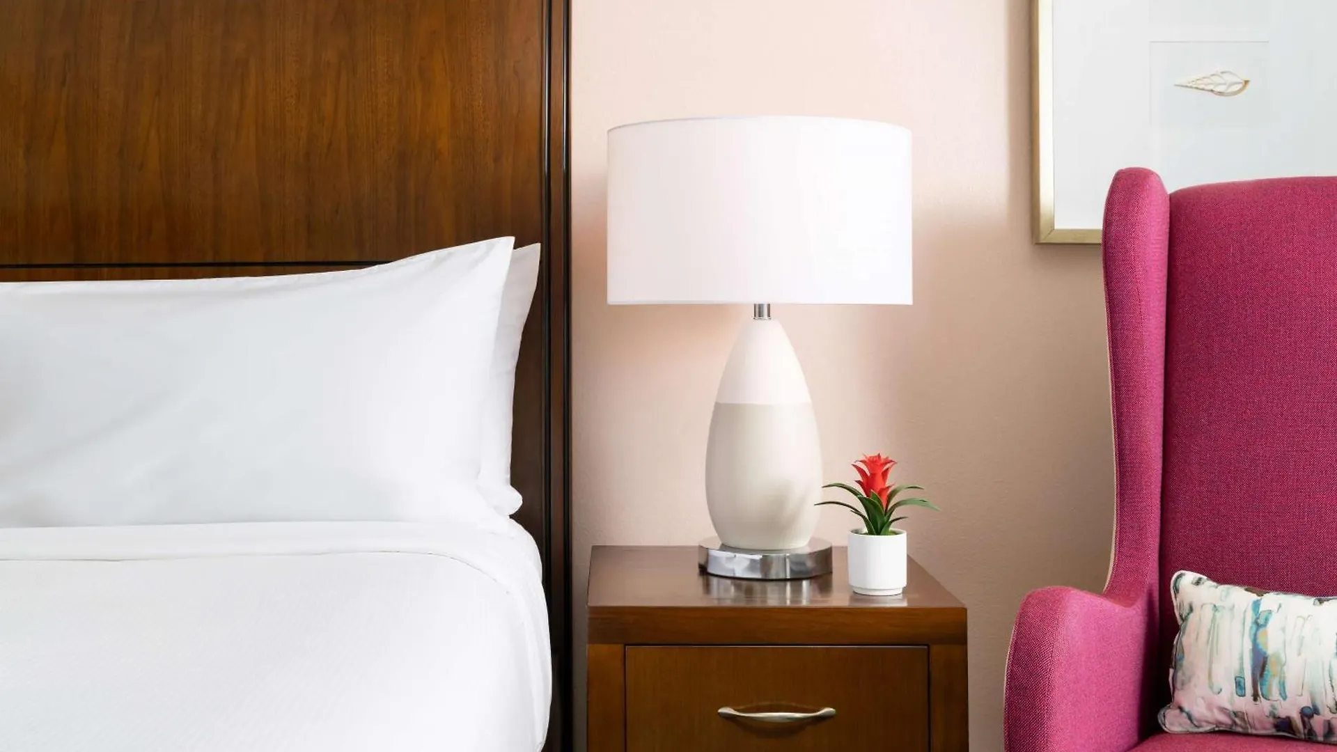 Hotel Hilton Garden / The Keys Collection 3*