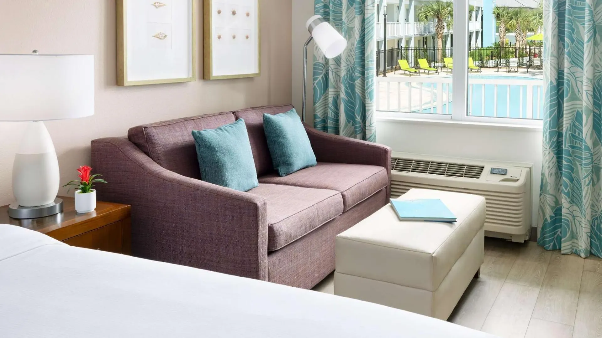 Hilton Garden / The Keys Collection Hotel