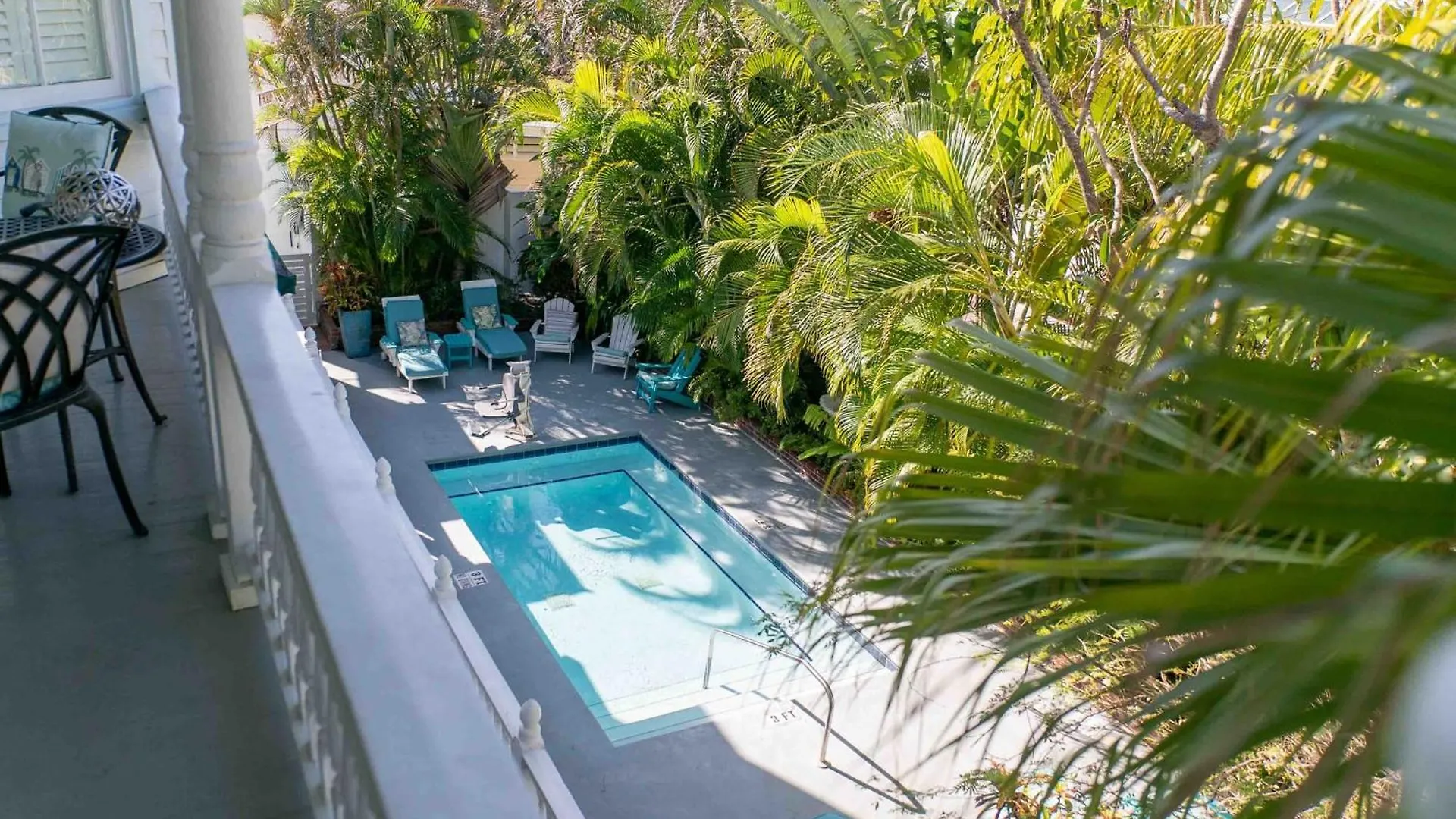 Bed & Breakfast Southernmost Point & Garden Bar Key West