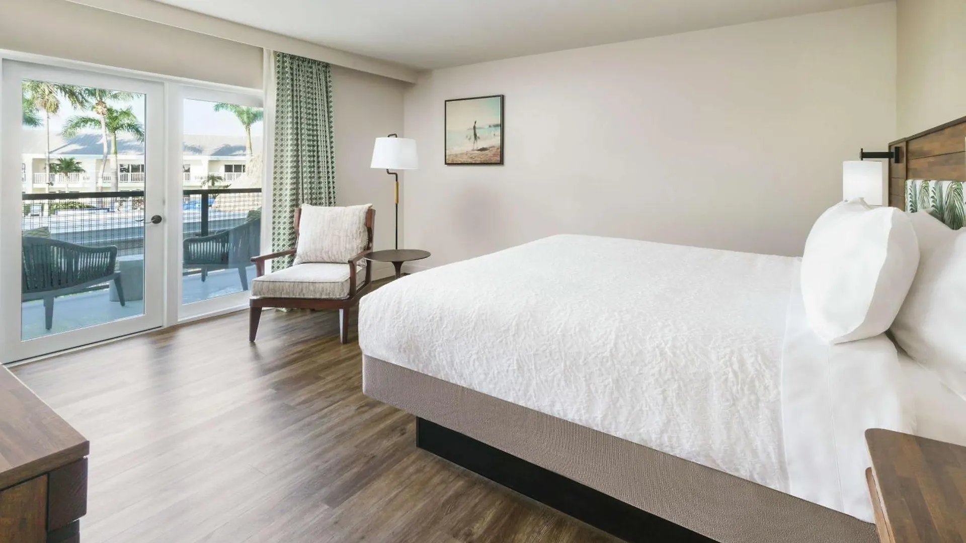 Hotel Hampton Fl 3*