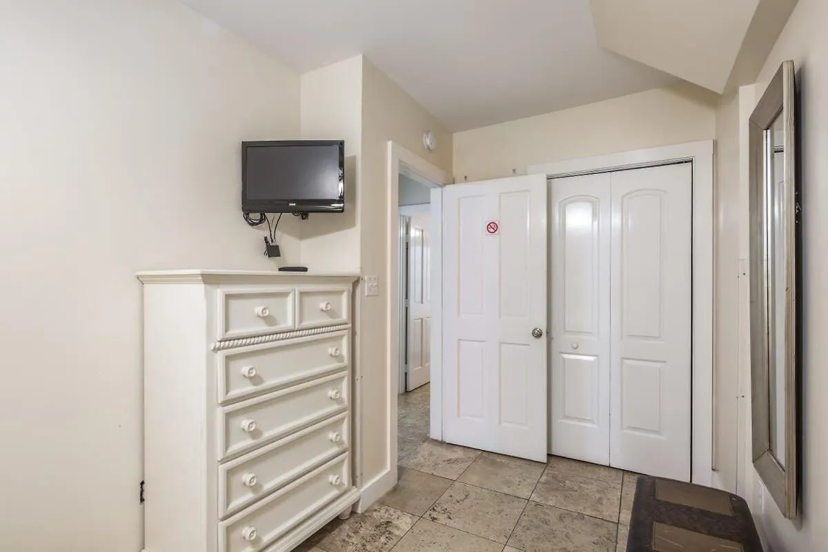 Holiday home Sea Breeze -great Location! Key West