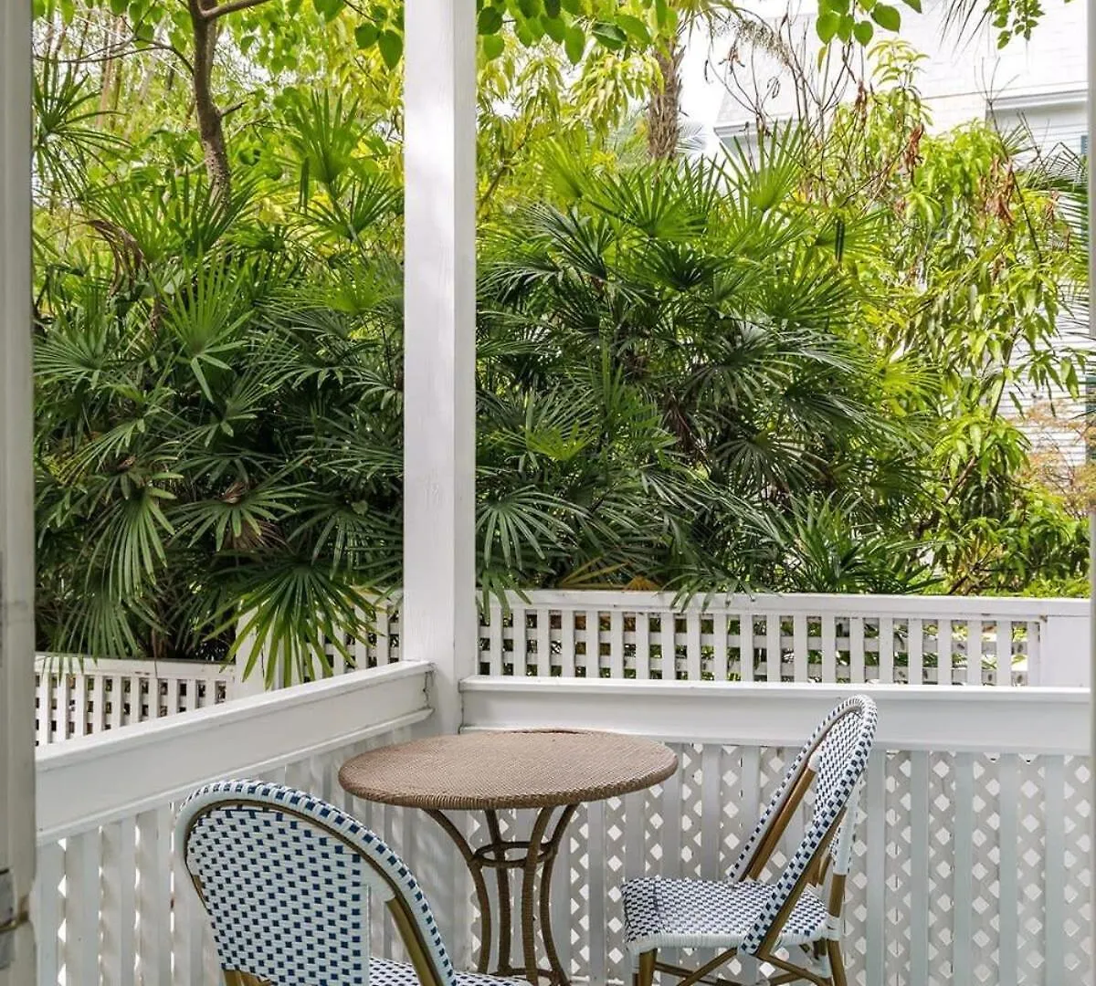 Inn Classic King Balcony At The House *