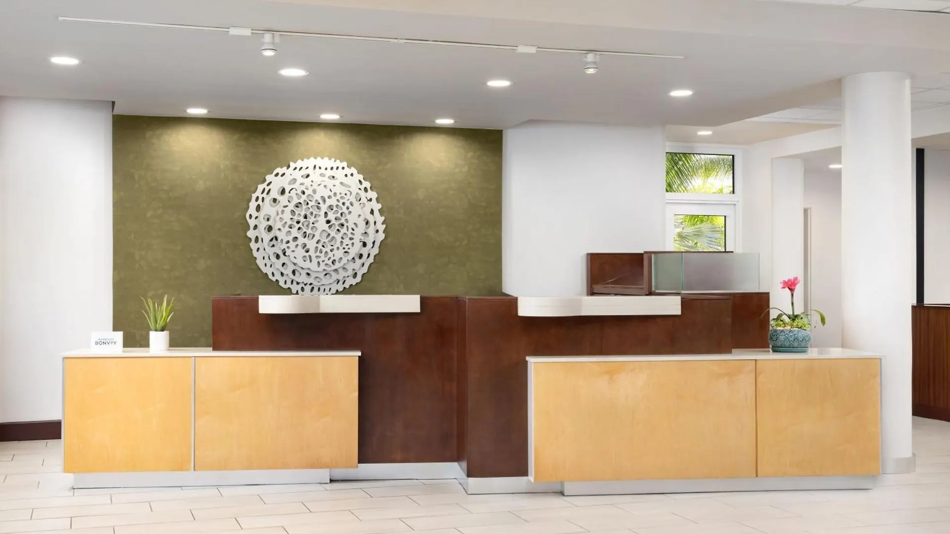 Hotel Fairfield & By Marriott At The Keys Collection Key West