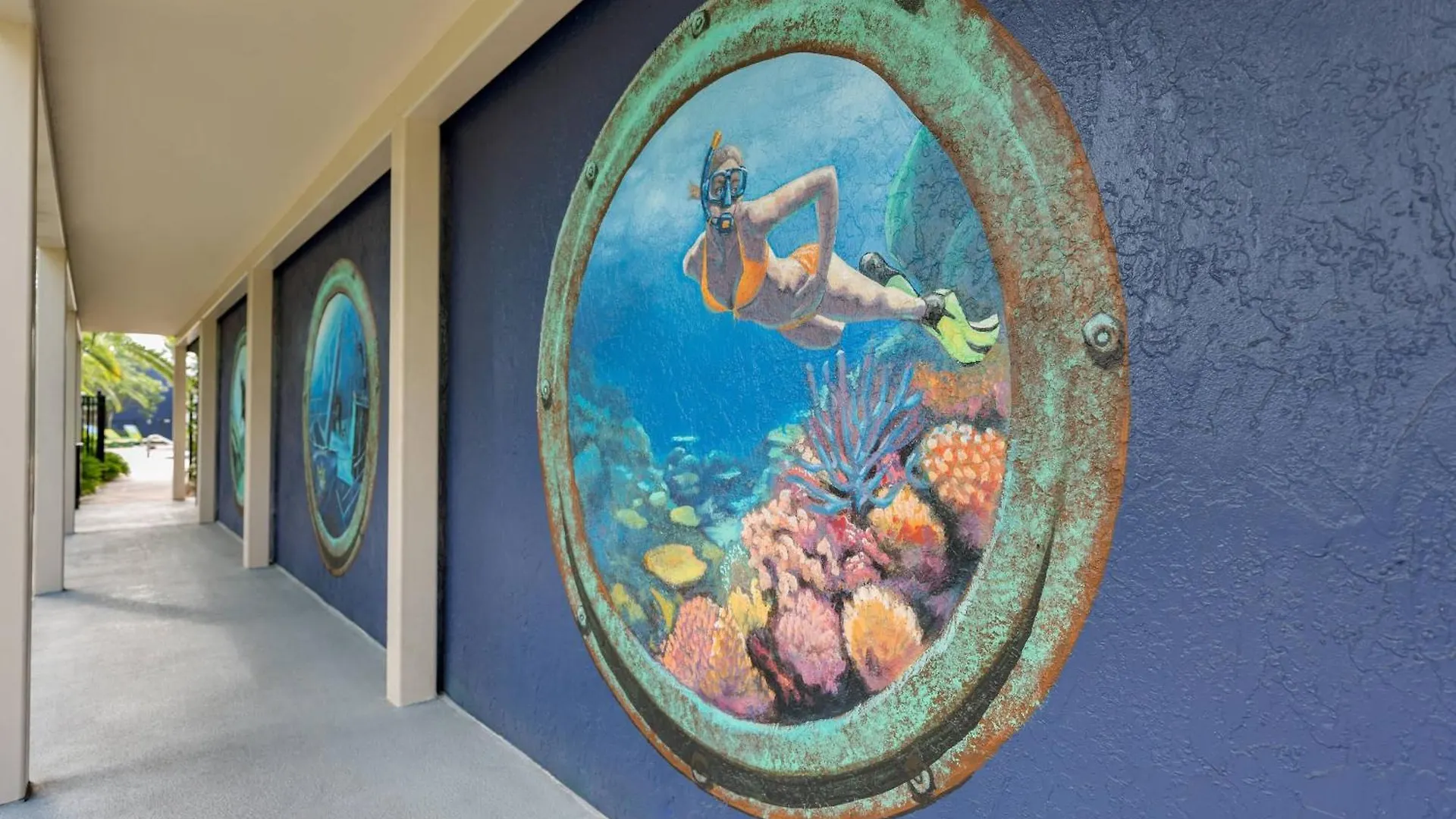 Hotel Fairfield & By Marriott At The Keys Collection