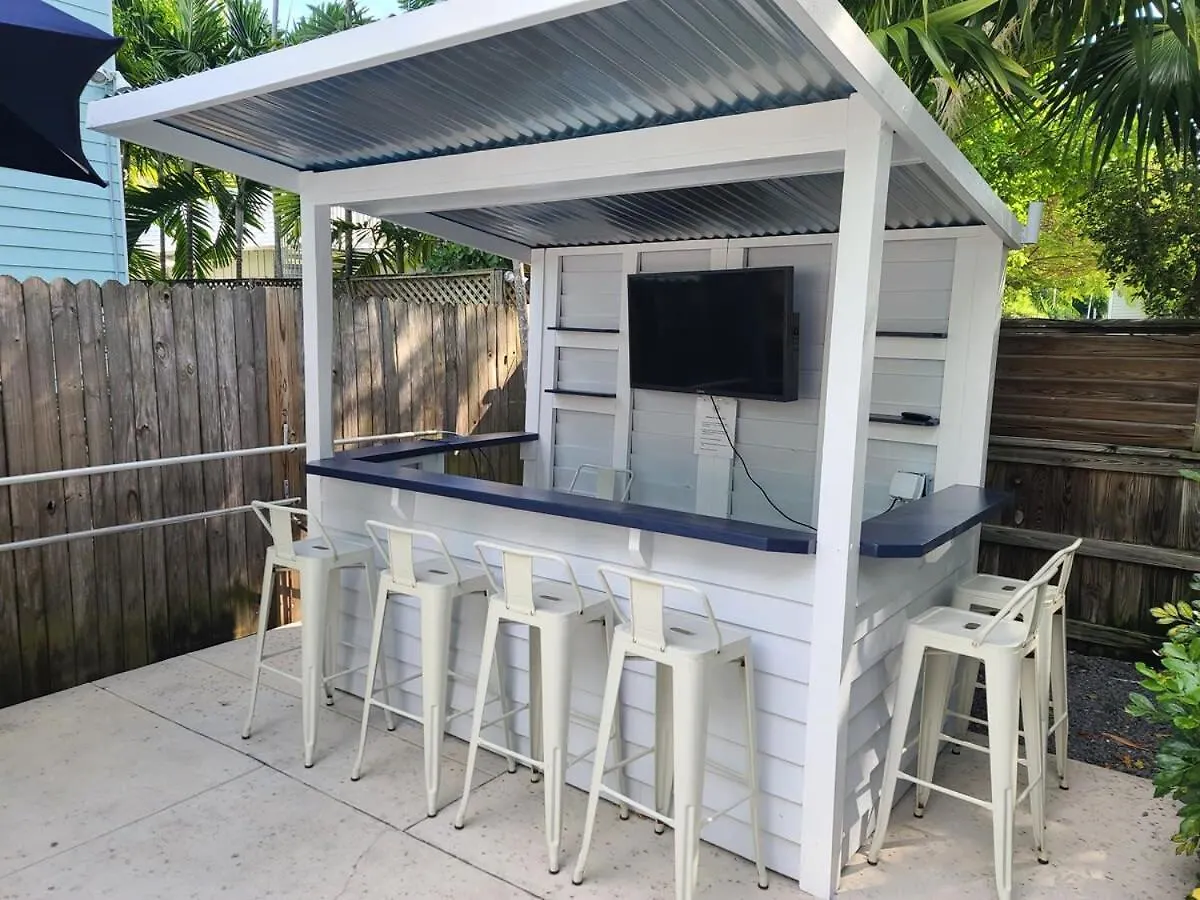 度假居 6 Bedroom 6 Bath On Duval Street *