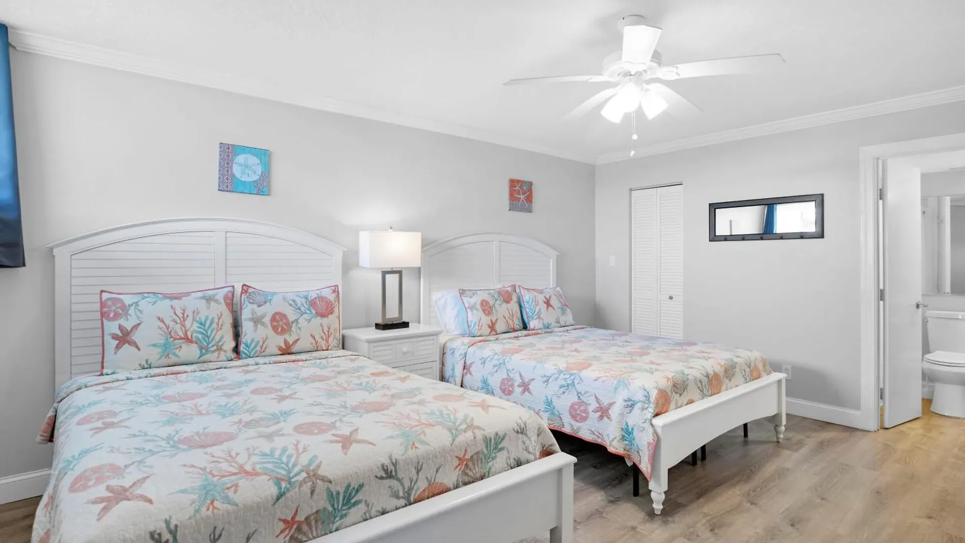 Holiday home Florida - Spacious Updated Waterfront 2x2 Pool Dock *