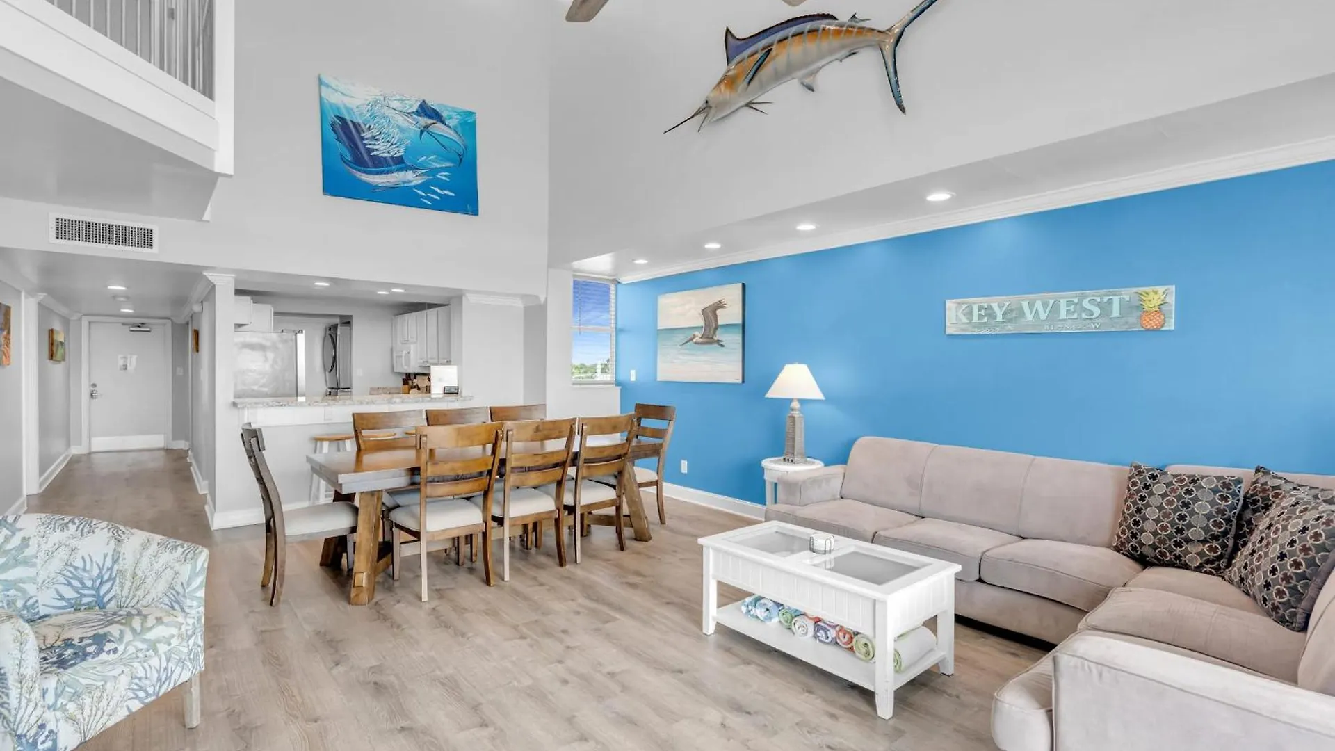 St Croix - Downtown 4x4 Waterfront Penthouse Pool Dock Pet *
