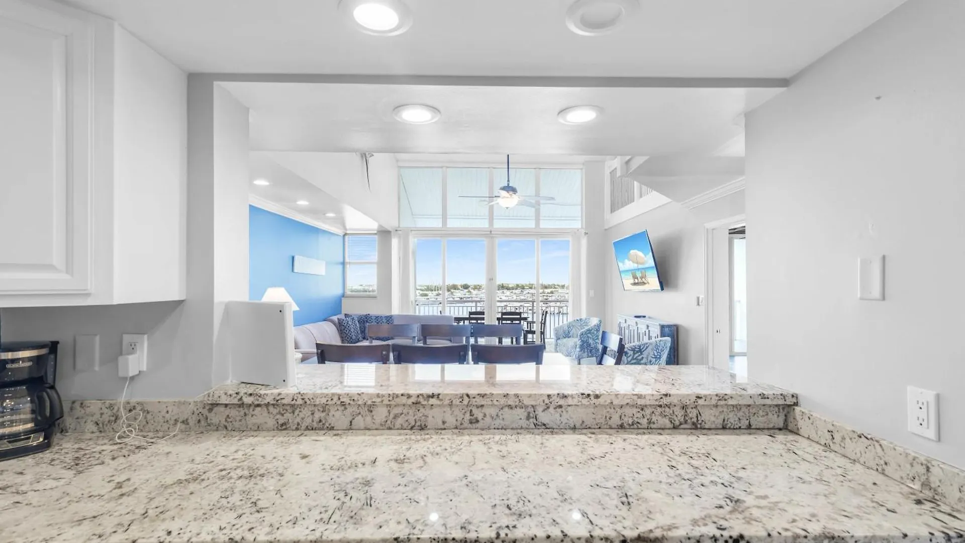 St Croix - Downtown 4x4 Waterfront Penthouse Pool Dock Pet Σπίτι διακοπών Κι Γουέστ