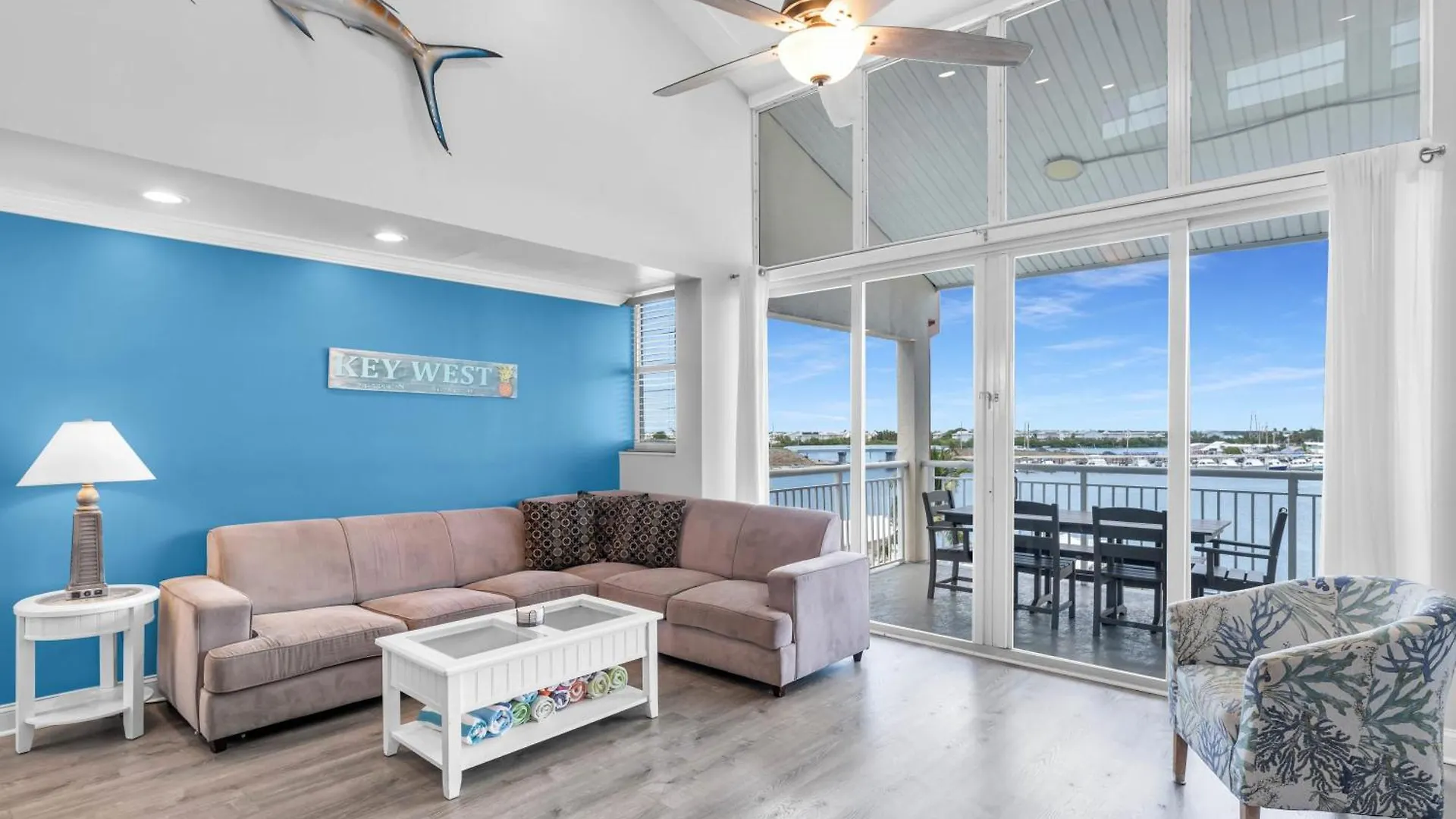 St Croix - Downtown 4x4 Waterfront Penthouse Pool Dock Pet