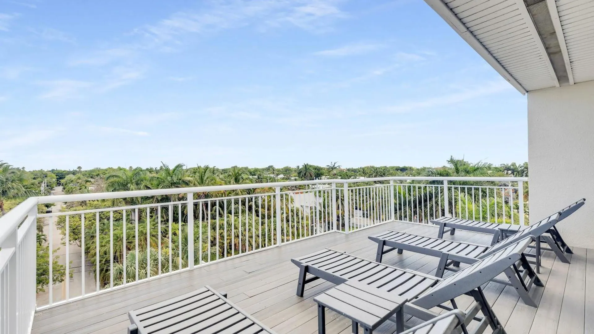 Σπίτι διακοπών St Croix - Downtown 4x4 Waterfront Penthouse Pool Dock Pet
