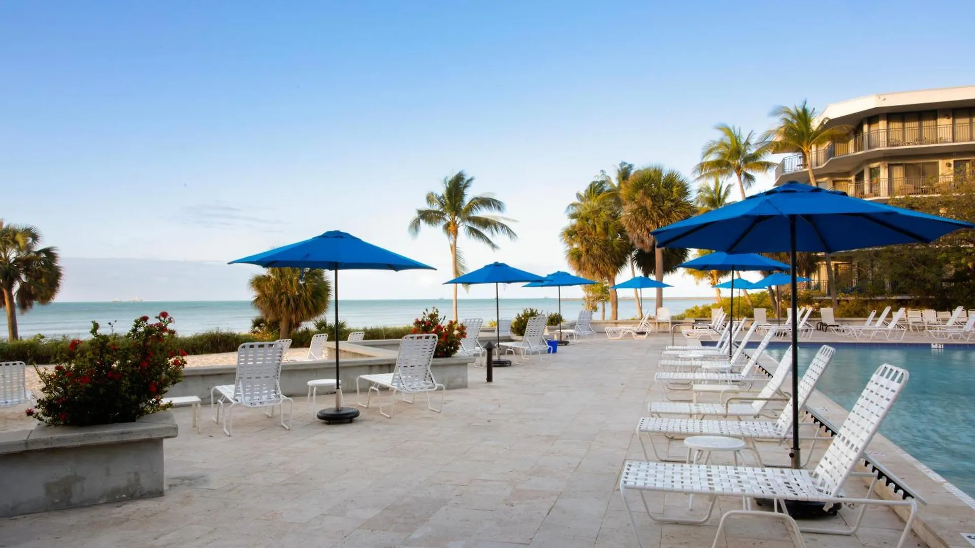 Sundial On The Atlantic Ocean View * Key West