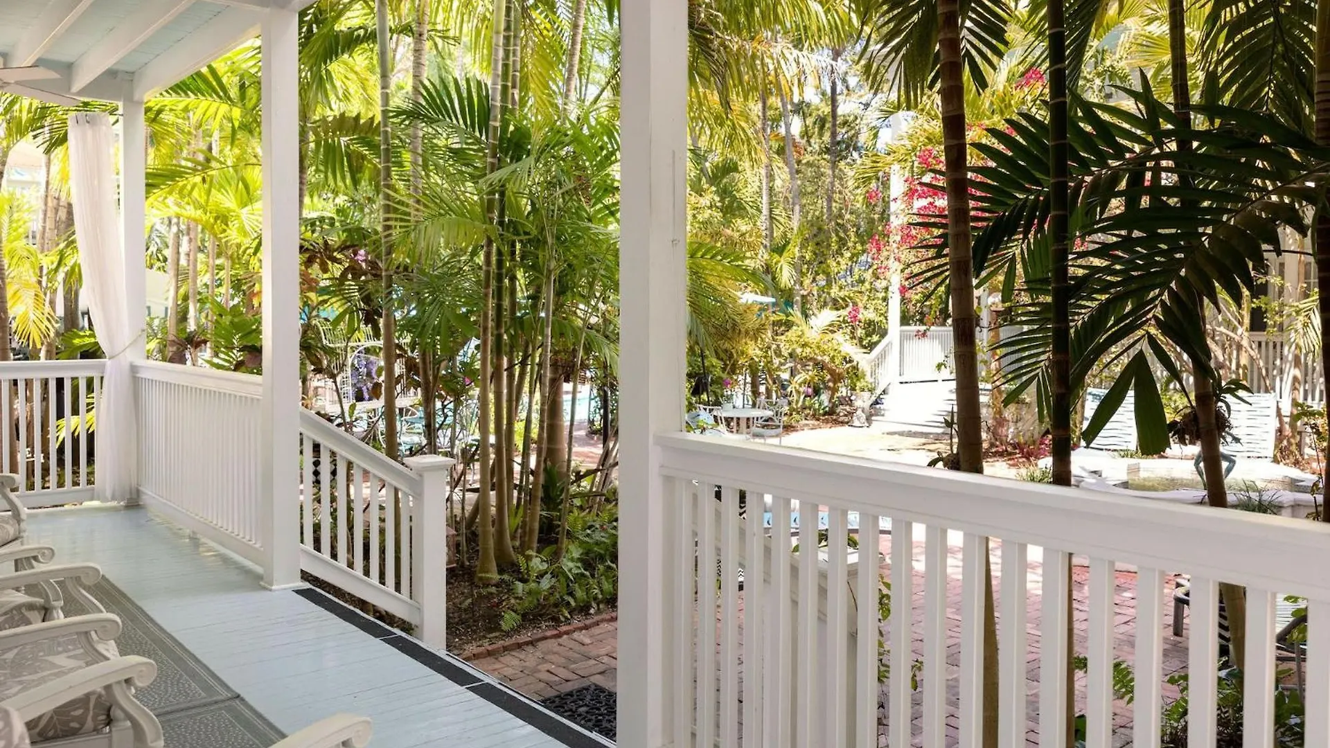 Hotel The Gardens 4*
