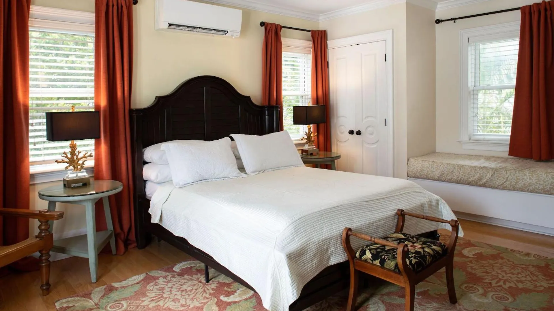 Hotel The Gardens 4*