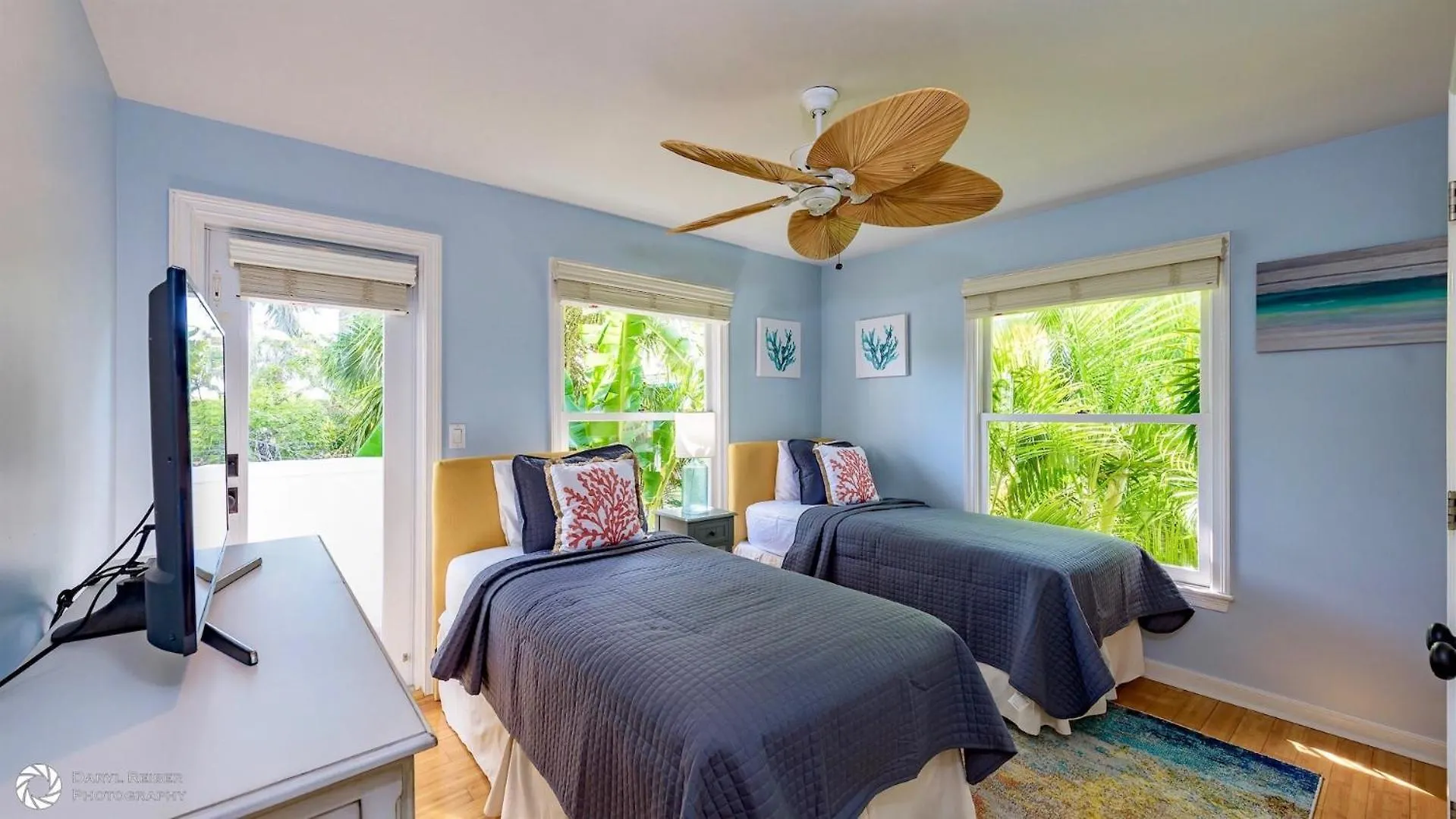 Сasa de vacaciones Banana Blossoms By Last Key Realty