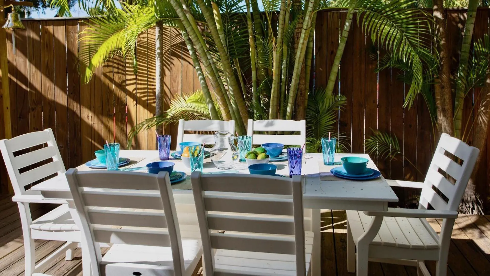 The Poetic Pineapple By Last Key Realty Semesterbostad Key West
