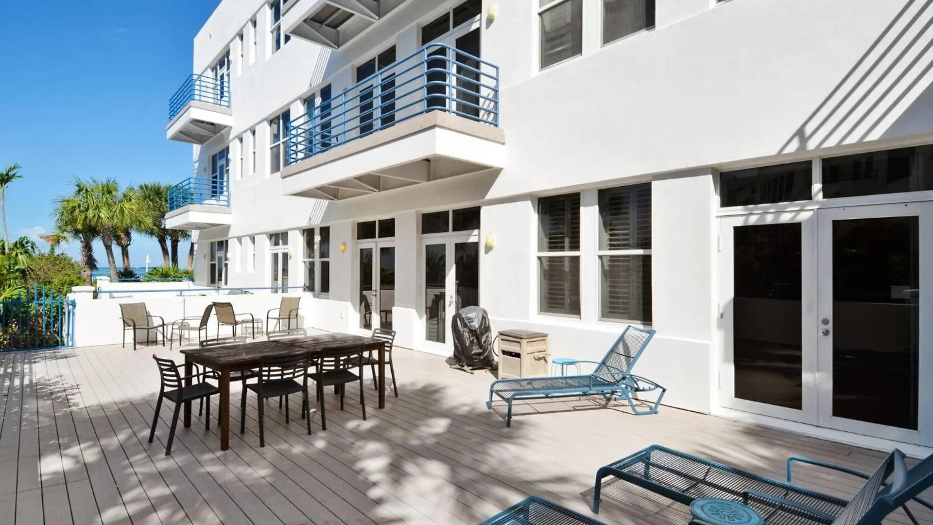 Ferienhaus Sundown Refuge By Avantstay Great Location W Patio Outdoor Dining Bbq Shared Pool Week Long Key West
