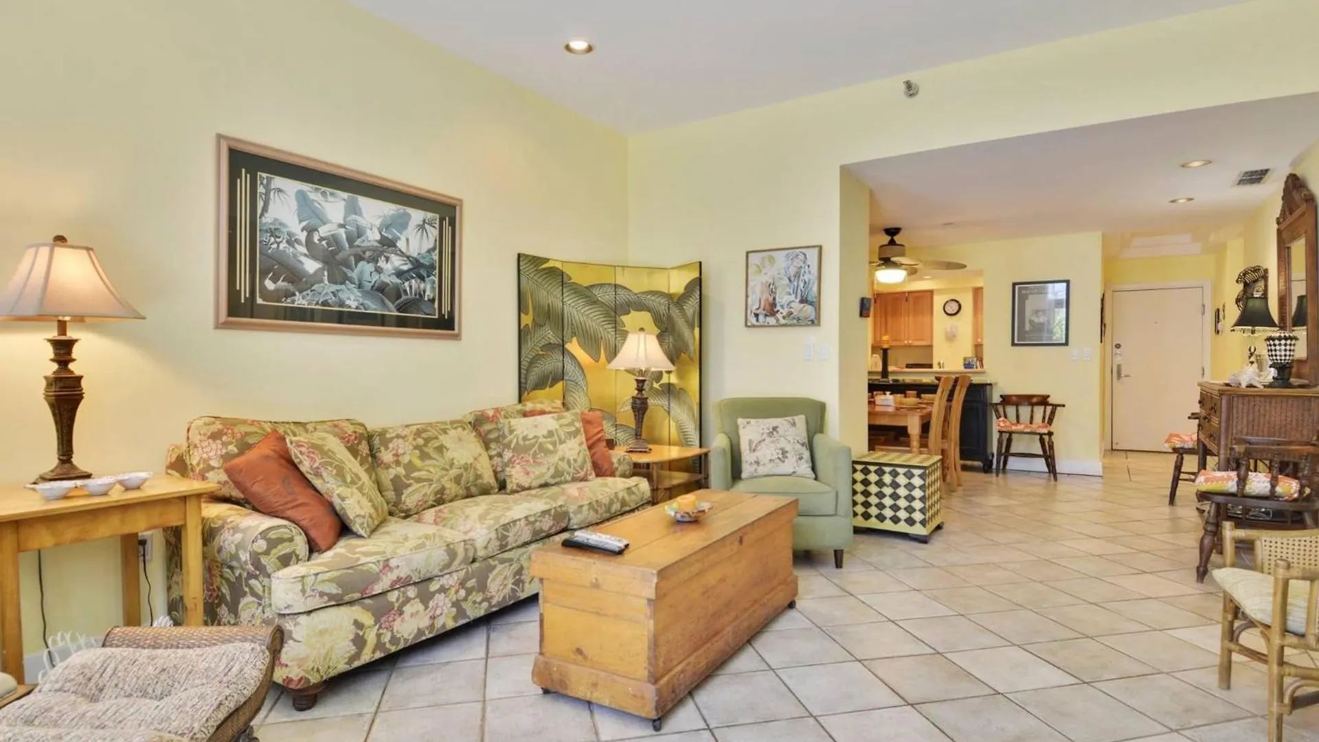 Ferienhaus Sundown Refuge By Avantstay Great Location W Patio Outdoor Dining Bbq Shared Pool Week Long