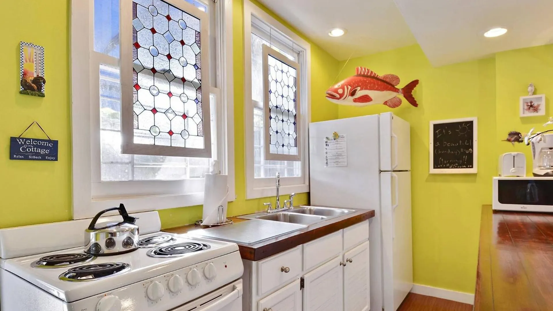 Tranquility By Avantstay Close To Duval St W Bbq Shared Pool 키웨스트