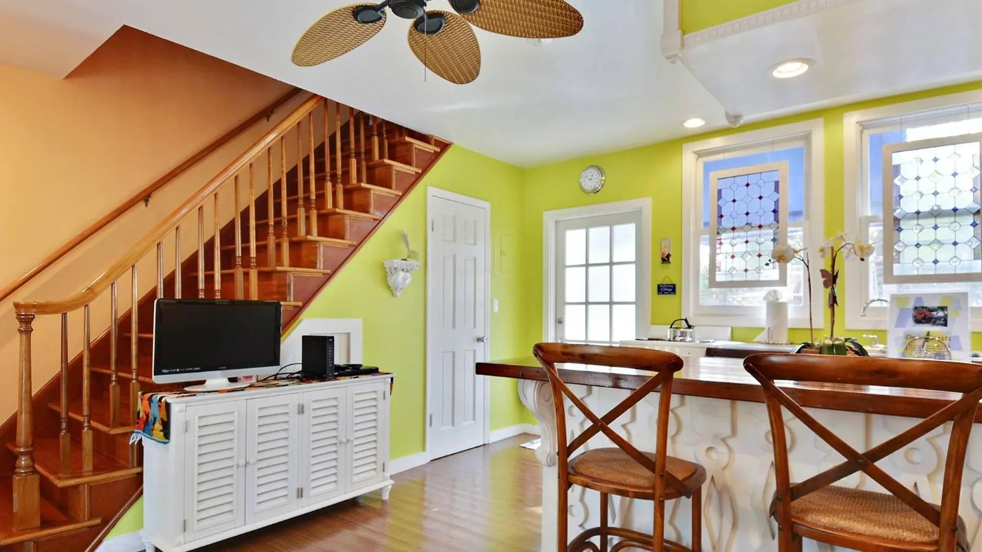 Tranquility By Avantstay Close To Duval St W Bbq Shared Pool 펜션 *
