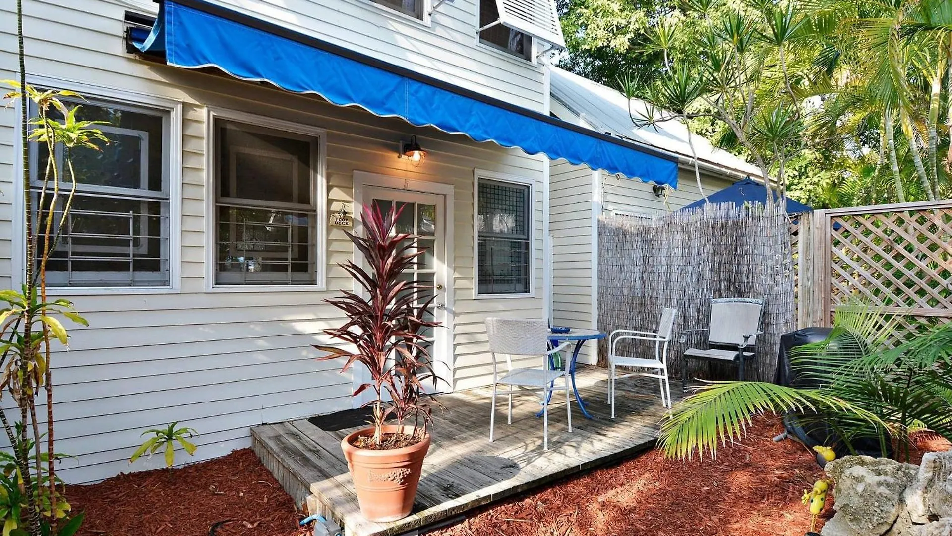 펜션 Tranquility By Avantstay Close To Duval St W Bbq Shared Pool