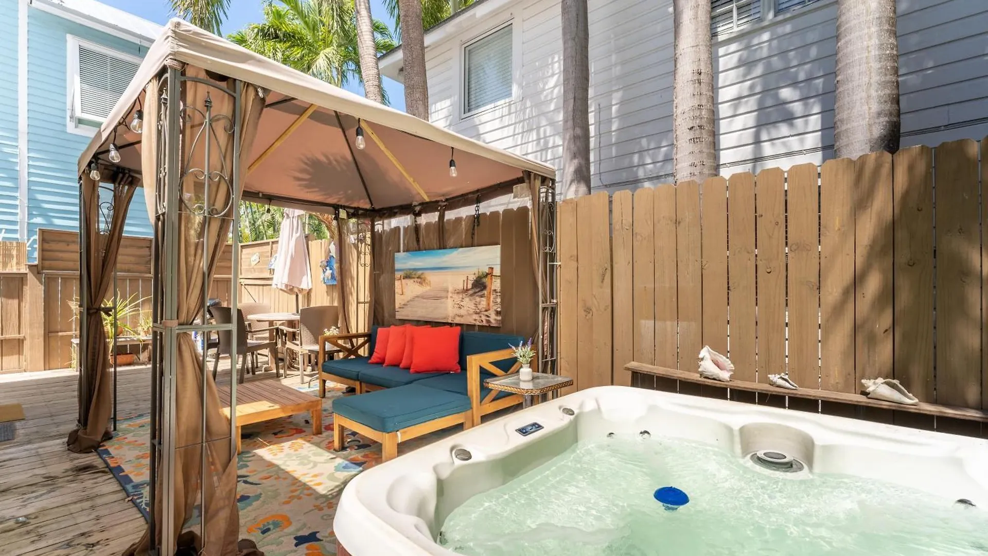 בית נופש Casita De Catherine By Avantstay 1 Block To Duval St W Hot Tub *