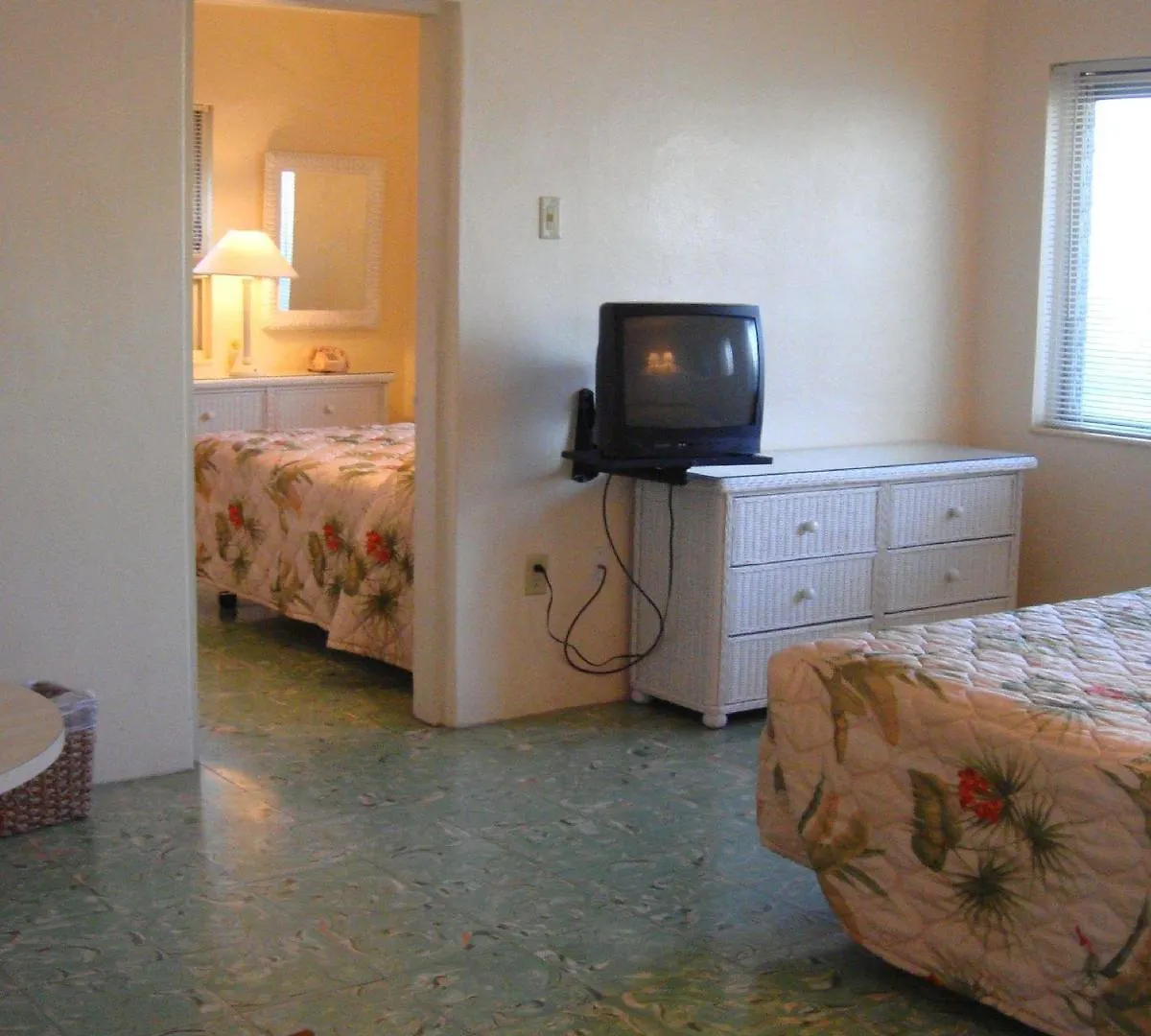 Motel El Patio 2*