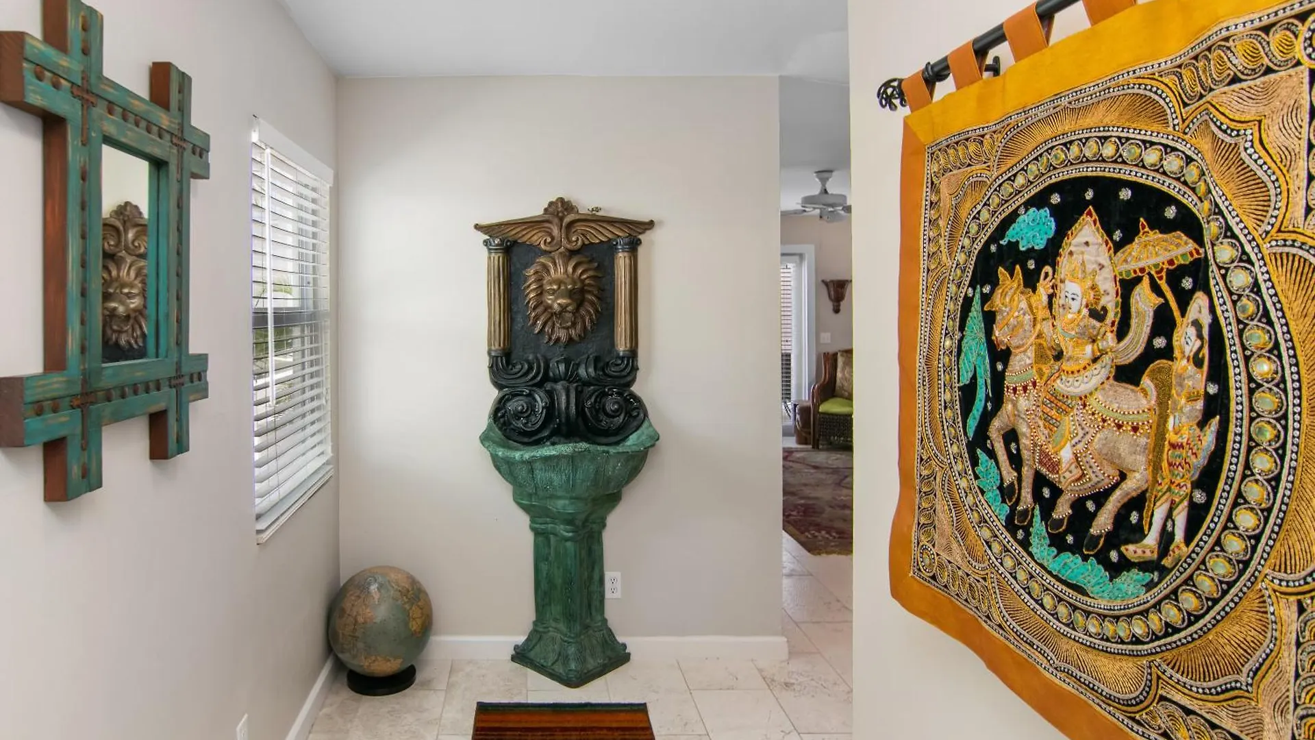 Duval Square Retreat * Key West