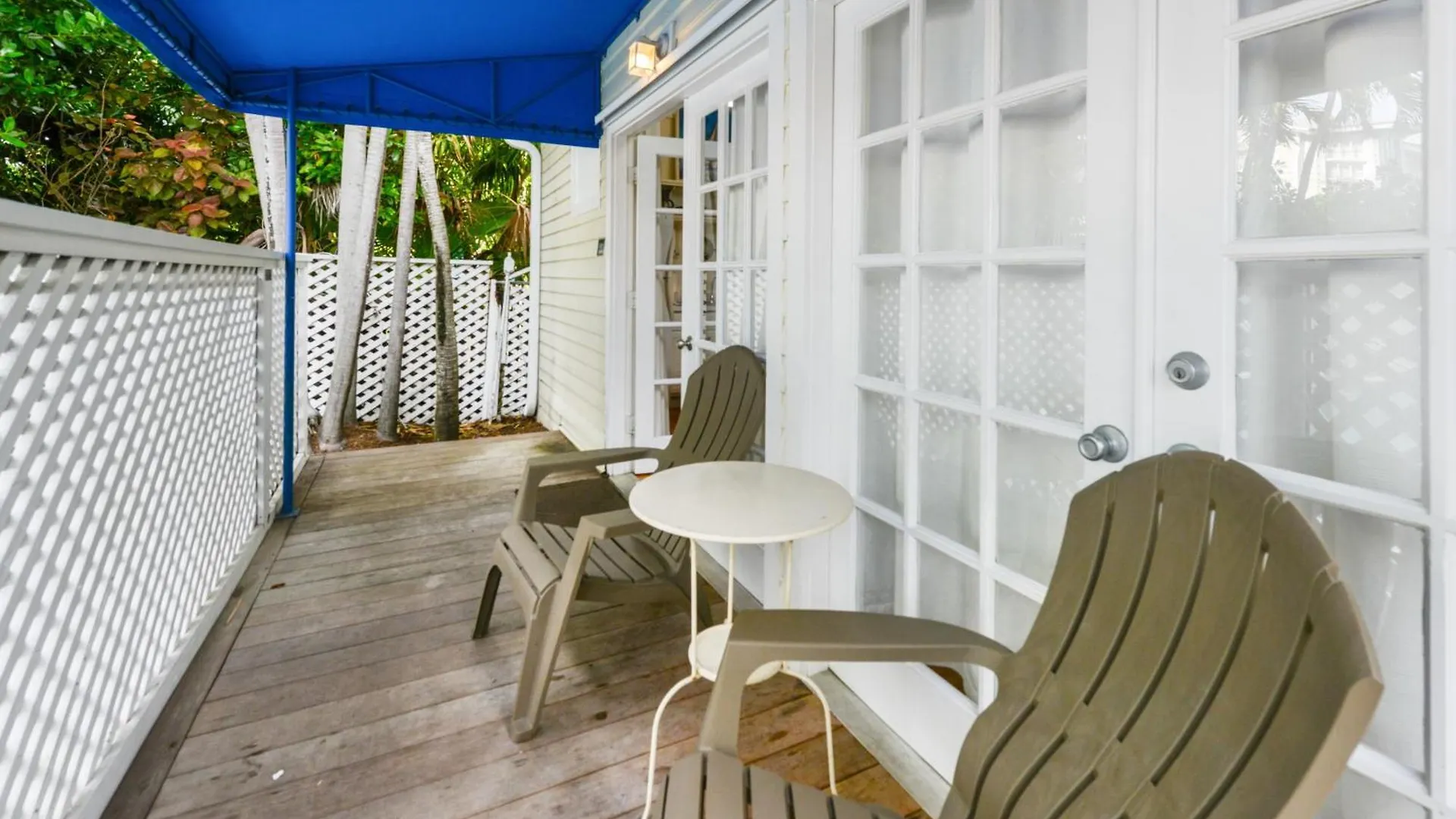 Colony Poolside * Key West