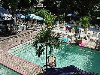 New Orleans House - Gay Male Adult בית הארחה