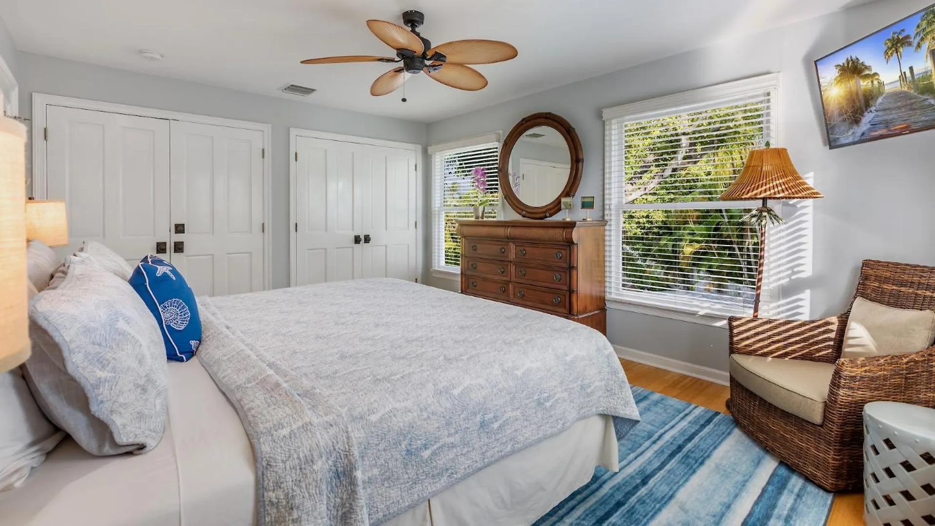 Banana Blossoms By Last Key Realty Cayo Hueso