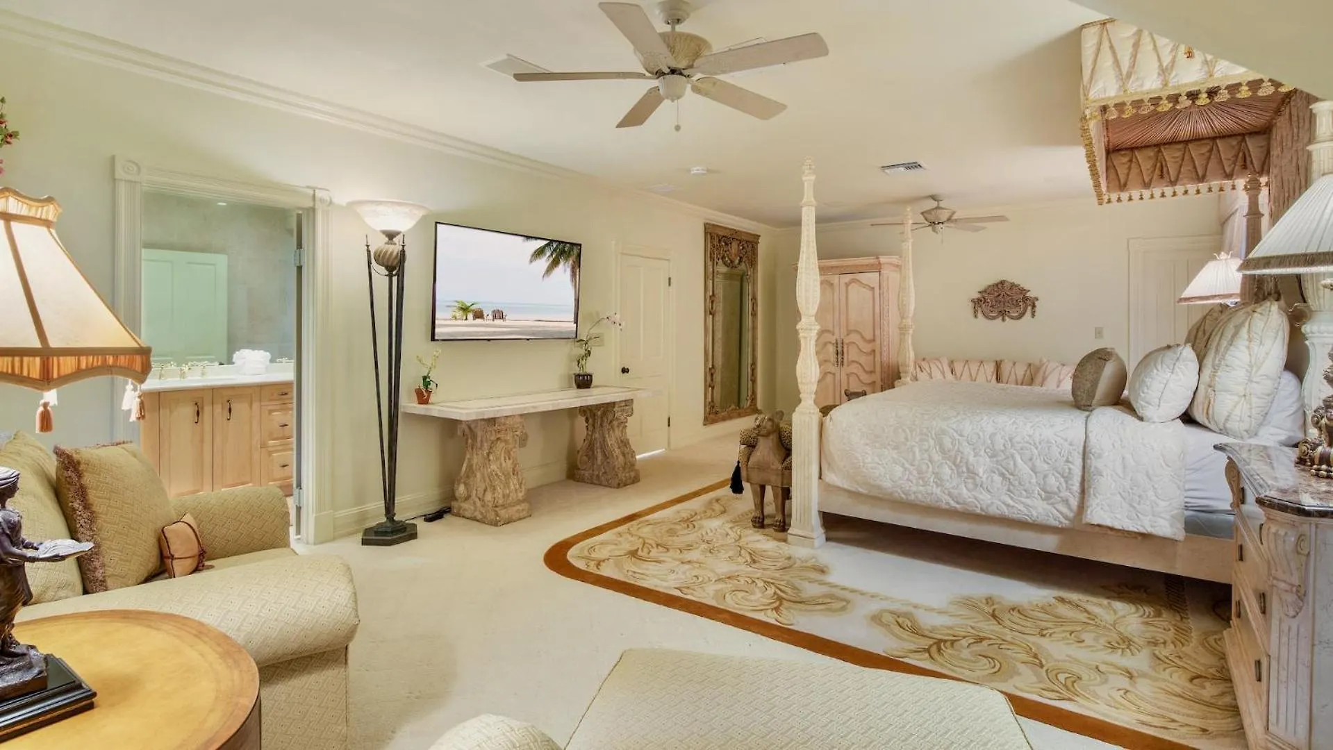 Grand Key Oasis By Last Key Realty *